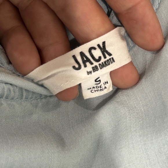 NWOT BB BY DAKOTA Ruffle top - Picture 10 of 11